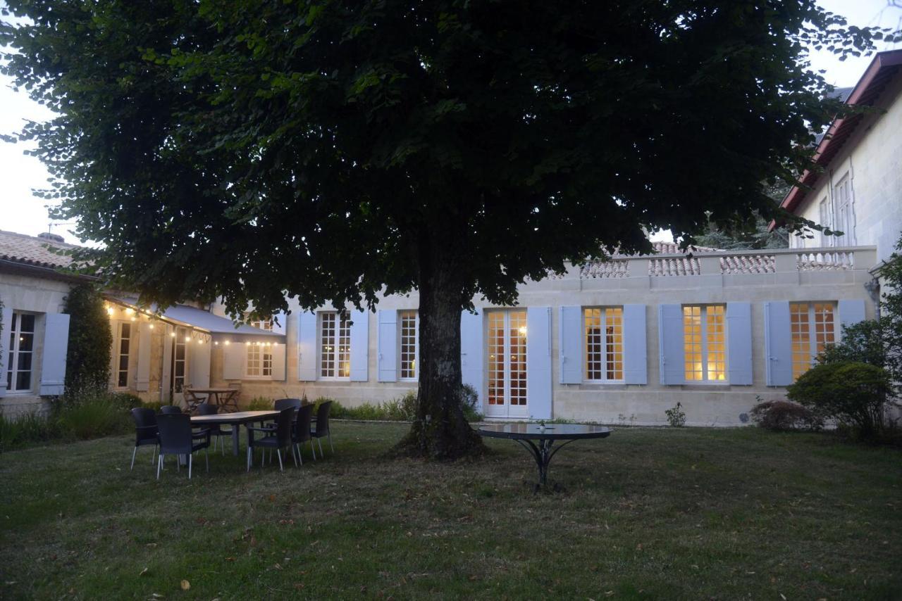 Chateau Rosemont - Grande Maison Familiale Campagne Dans Le Medoc Avec Piscine Et Tennis A 15 Mn Bordeaux Labarde Exteriör bild
