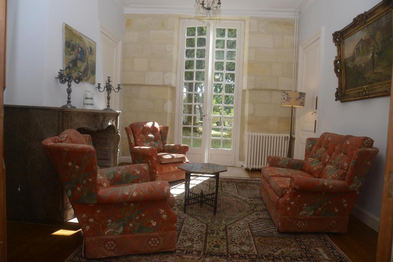 Chateau Rosemont - Grande Maison Familiale Campagne Dans Le Medoc Avec Piscine Et Tennis A 15 Mn Bordeaux Labarde Exteriör bild
