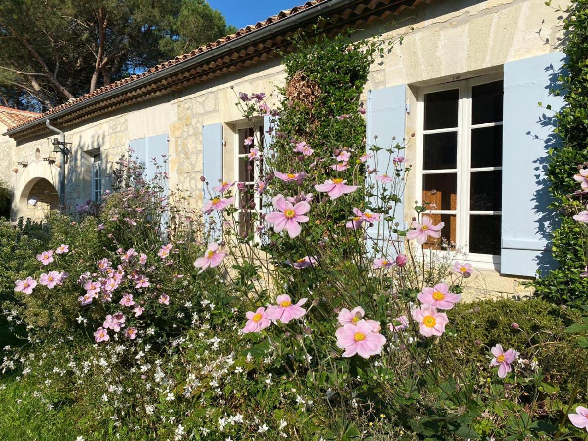 Chateau Rosemont - Grande Maison Familiale Campagne Dans Le Medoc Avec Piscine Et Tennis A 15 Mn Bordeaux Labarde Exteriör bild